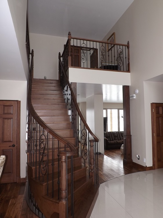 curved maple staircase 3
