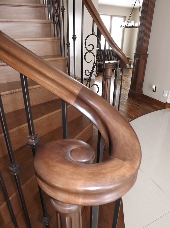 curved maple staircase 4
