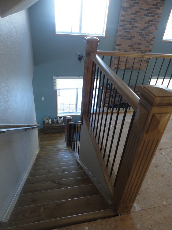 solid staircase in Manitoba oak 3