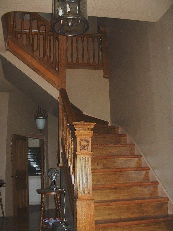 Old fashioned staircase 1